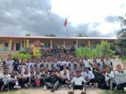 Perkuat Kolaborasi Antar Negara, Dansatgas Yonkav 6/Naga Karimata Dan Dansatgas UPF Laksanakan Anjangsana di Gereja Katolika Passabe