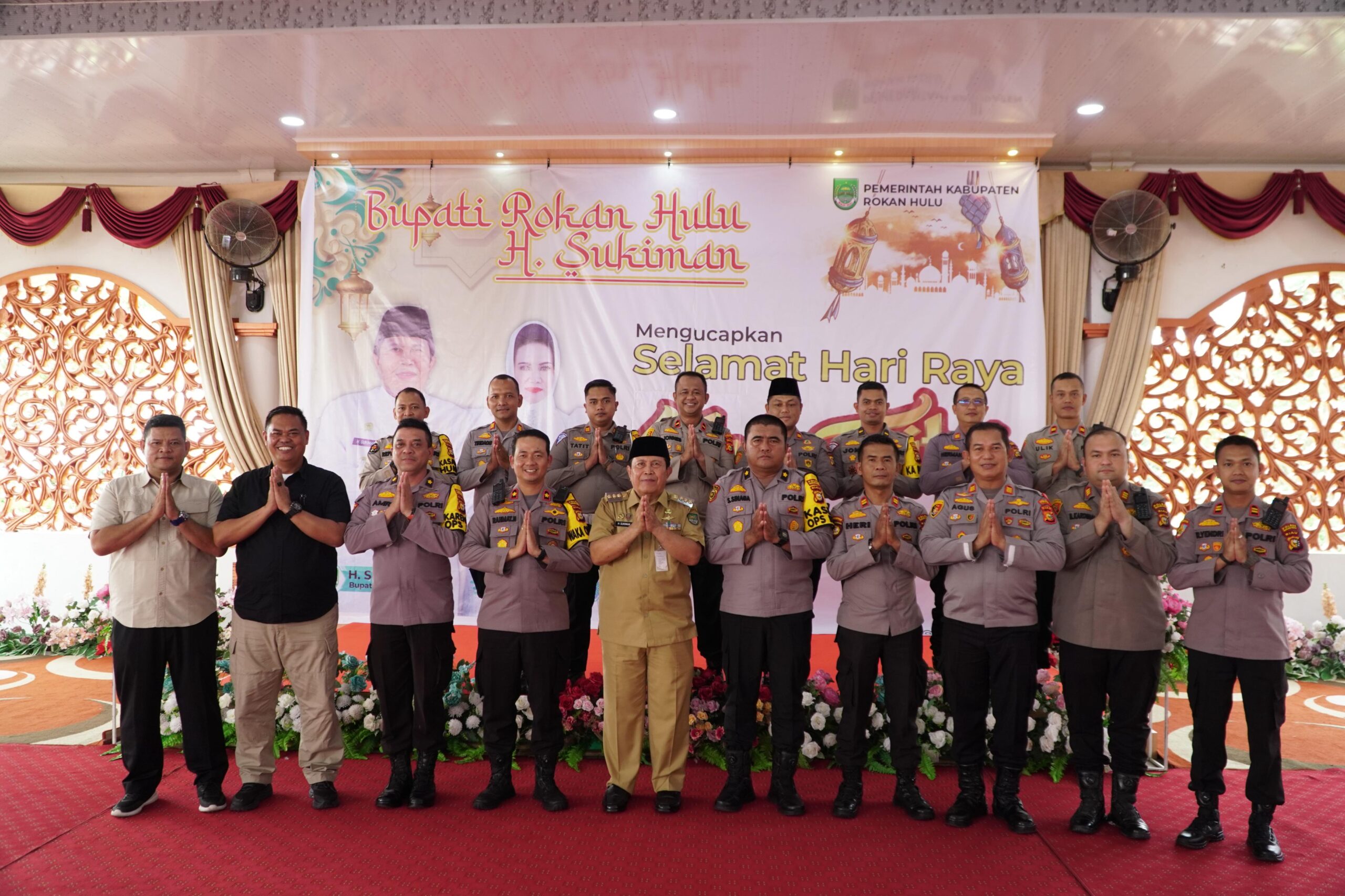 Komit Mewujudkan Keamanan, Wakapolres Rohul Beserta PJU Dan Kapolsek Jajaran Giat Open House Dengan Bupati H Sukiman