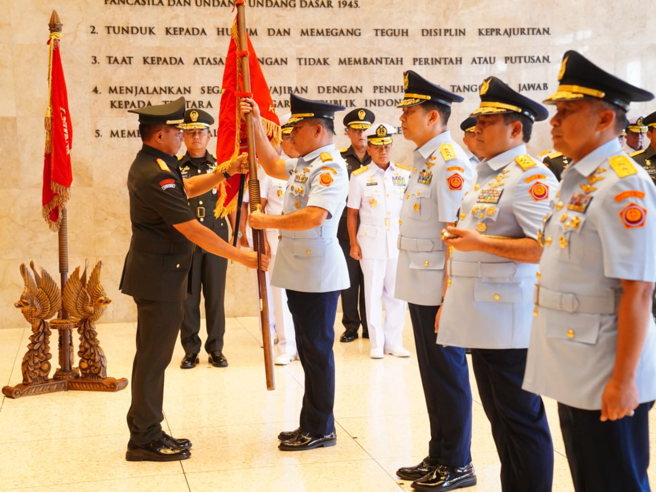 Panglima TNI Pimpin Penyerahan Jabatan Pangkogabwilhan II dan Sertijab 3 Jabatan Strategis Mabes TNI