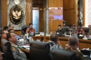 Panglima TNI Hadiri Rapat Koordinasi di Kemenkopolhukam Bahas  Situasi di Papua dan Permasalahan Tanah di Sumsel