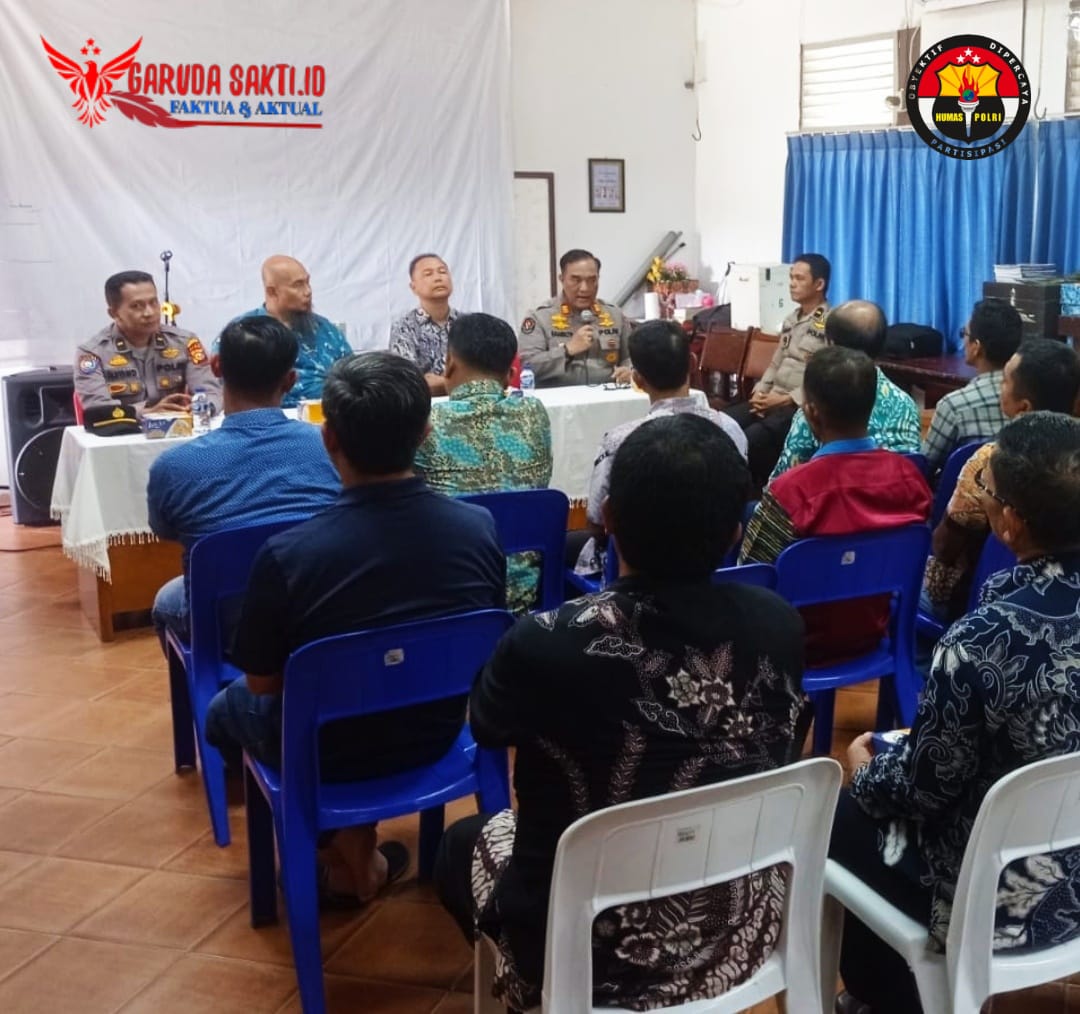 Minggu Kasih Polresta Pekanbaru di Gereja Katolik Santa Lusia (GKSL) Dipimpin Kasi Humas Polresta