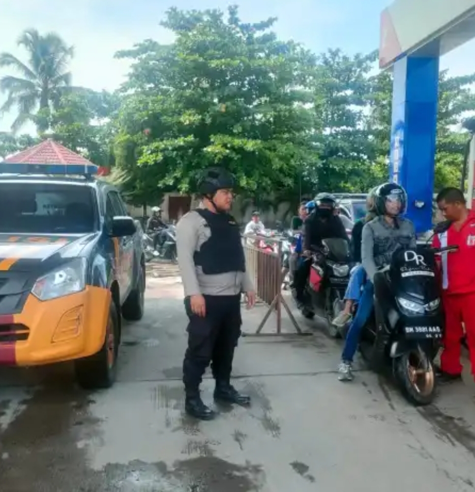 Polsek Kempas Gencar Patroli Sejumlah SPBU, Pastikan Stok BBM Aman H+5 Lebaran