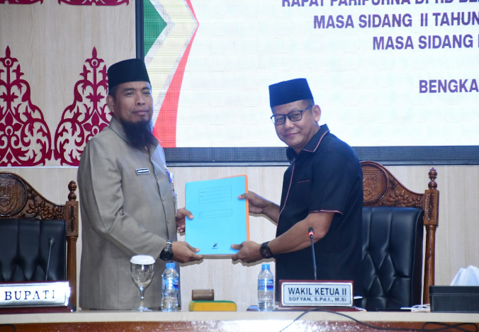 Bupati Bengkalis Terima Laporan Hasil Reses Anggota DPRD