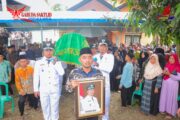 Pj Bupati Kampar Lepas Jenazah Khairul Amri Kepala Desa Batu Lagka Kecil Kec. Kuok ke Peristirahatan Terakhir