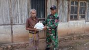 Satgas Yonkav 6/Naga Karimata Pos Napan Berbagi Kasih di Perbatasan RI-RDTL