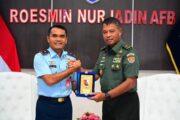 Danlanud TNI AU Roesmin Nurjadin Marsma TNI Feri Yunaldi S.E., M.Han., menerima kunjungan Tim Pokja