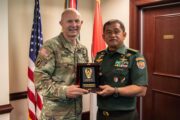 Perkuat Kemitraan Strategis, Kasad Temui Kasad Amerika Serikat