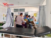 Aksi Sigap Gotong Warga Polisi Xlll Koto Kampar Bantu Yang Lagi Sakit
