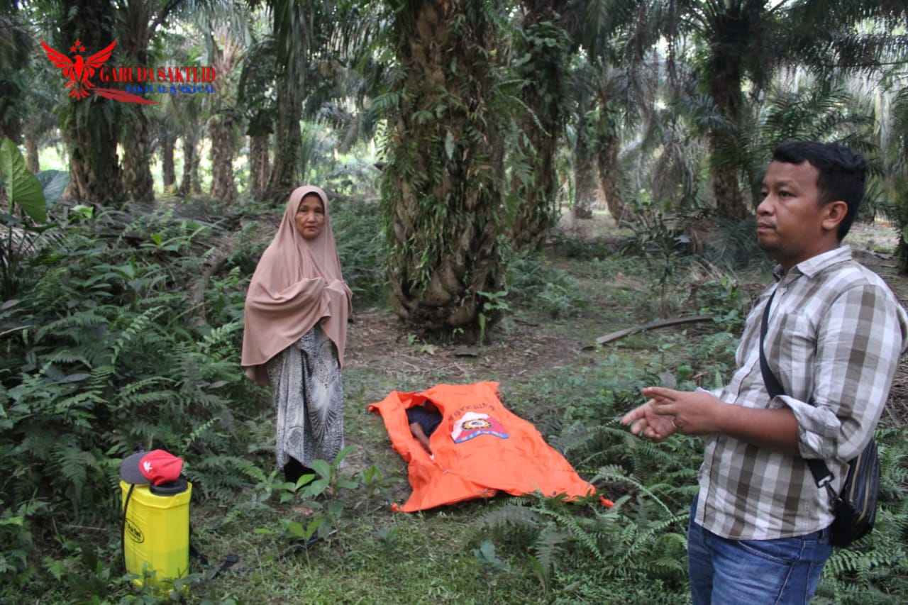 Diduga Sakit, Pria 63 Tahun Ditemukan Tewas dengan Menyandang Tanki Penyemprotan