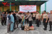 Polres Kampar Gelar Bakti Sosial Religi, Lakukan Goro di Masjid Nurul Iman Desa Kampar