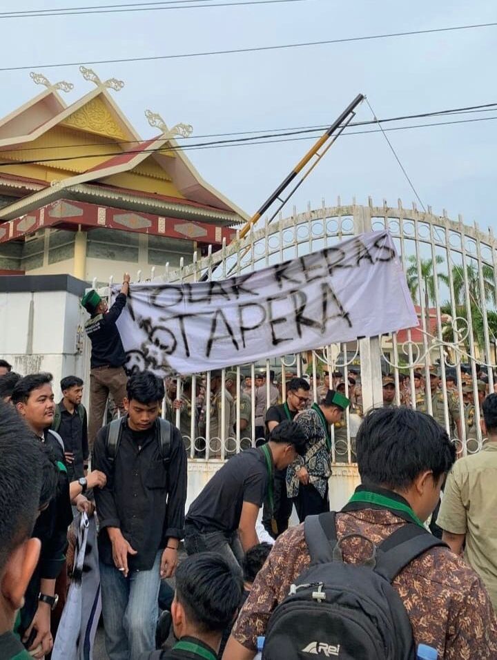 Penolakan Tapera, HMI Menggelar Aksi Unjuk Rasa Didepan Gedung DPRD Provinsi Riau