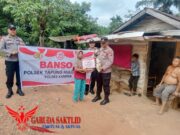 HUT Bhayangkara Ke-78, Polsek Tapung Hulu Salurkan Bansos ke Masyarakat Kurang Mampu