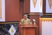 Sekdako Pekanbaru Sampaikan Jawaban Atas Tanggapan Terkait 2 RanperdaFraksi DPRD