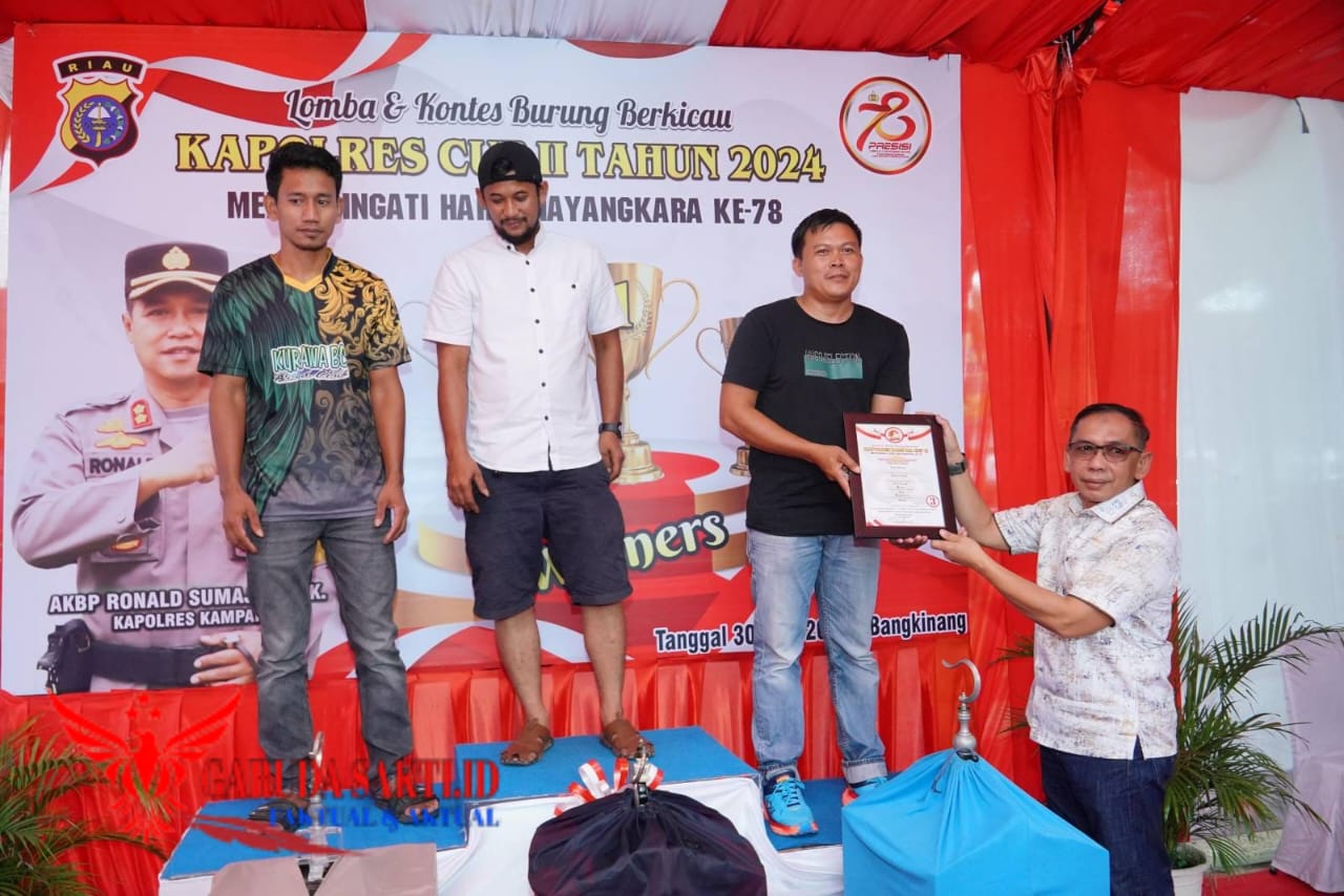 Wakili Pj Bupati Kampar, Asisten III Azwan Lomba Burung Berkicau Kapolres II Kampar