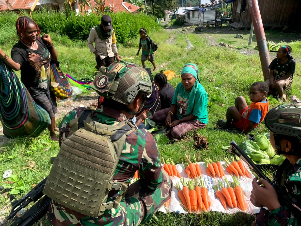 Dengan Rosita, Buktikan Komitmen Satgas 323 Buaya Putih Sejahterakan Masyarakat Papua