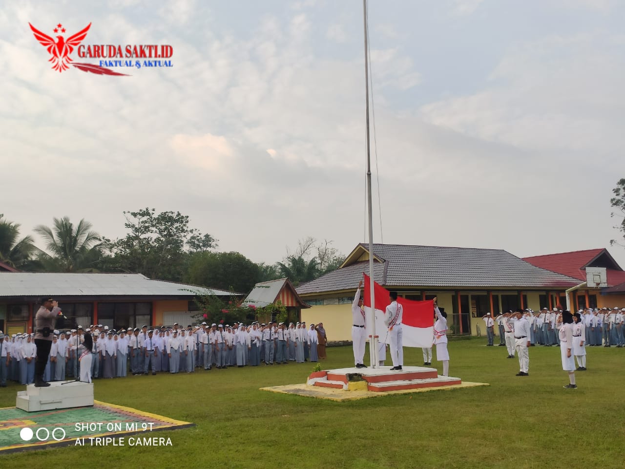 Sat Binmas Polres Kuansing Gelar Penyuluhan Tentang Bahaya Narkoba dan Kenakalan Remaja di SMA N 1 Kuantan Hilir