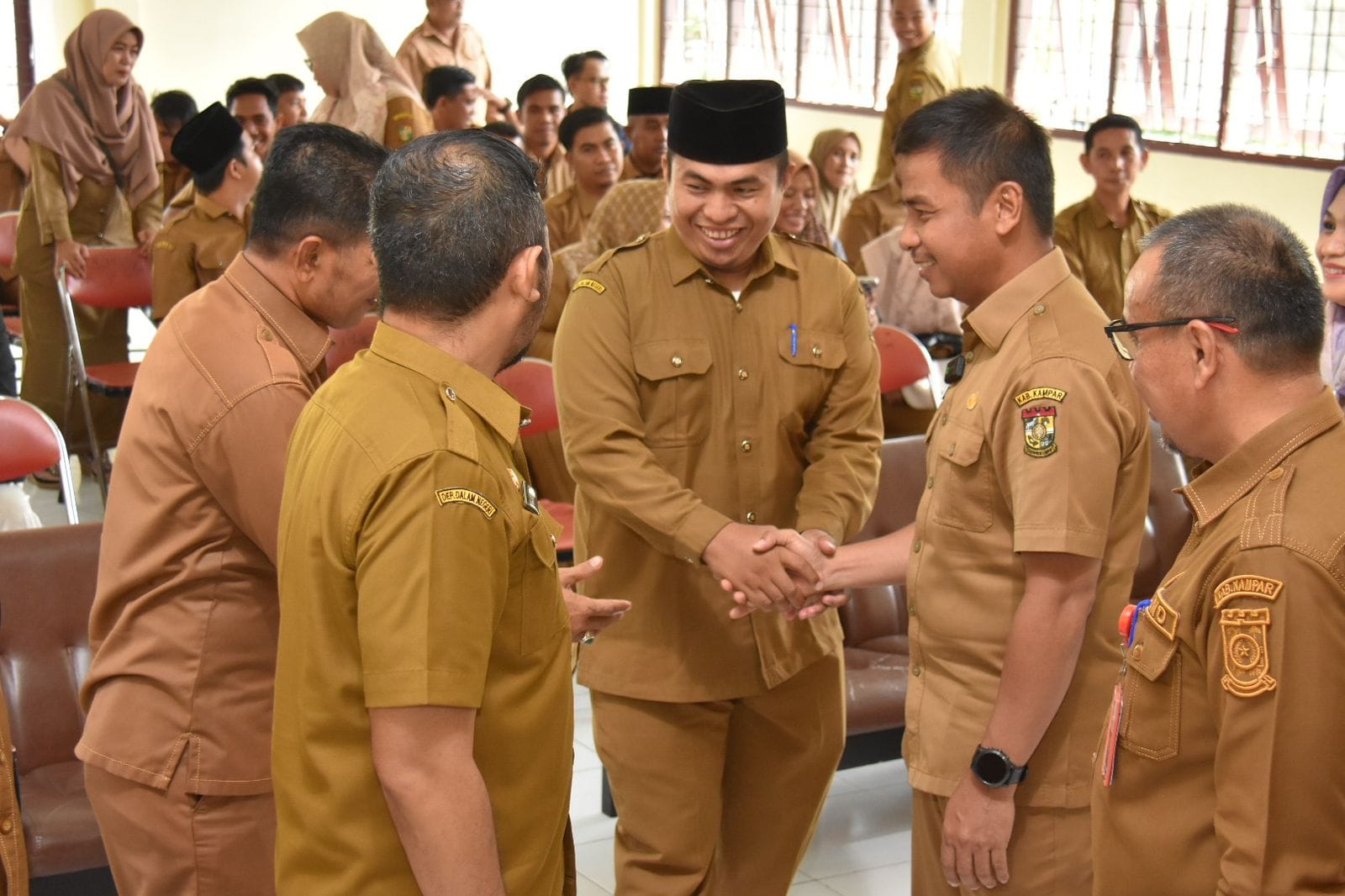 Pj Sekda Ahmad Yuzar : Dukungan Nyata Pemkab Kampar Terhadap Pengelolaan Desa Lebih Baik lagi