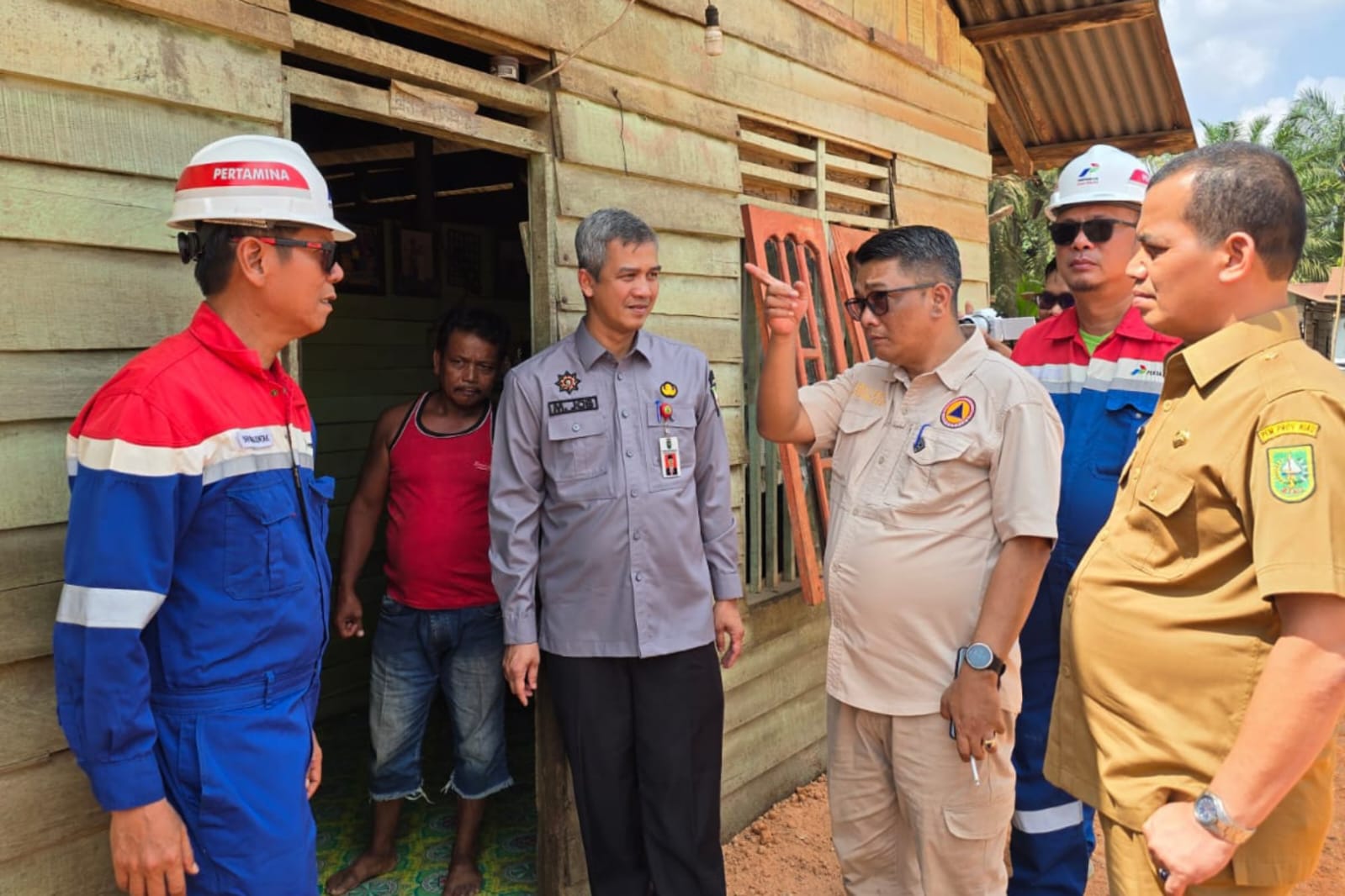 Gerak Cepat Pemprov Riau Pastikan Penanganan Dampak Pipa Minyak PHR yang Bocor Berjalan Efektif, Aktif Dampingi Tim KLHK Lakukan Supervisi Penanggulangan Kedaruratan