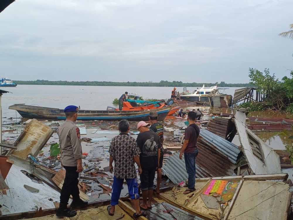 Besok, Pj Gubri SF Hariyanto Dijadwalkan Berikan Bantuan Longsor Inhil