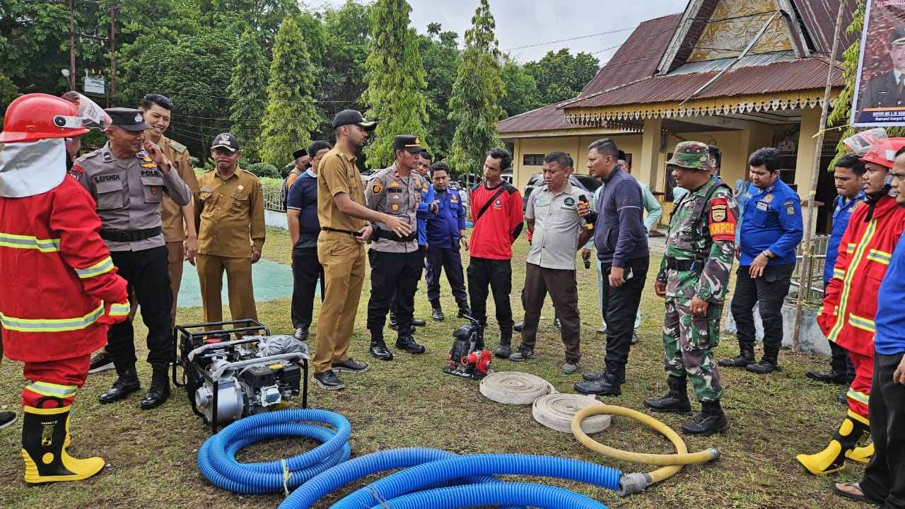 Polsek Kampar Kiri Hilir Gelar Apel Kesiapsiagaan Penanggulangan Karhutla