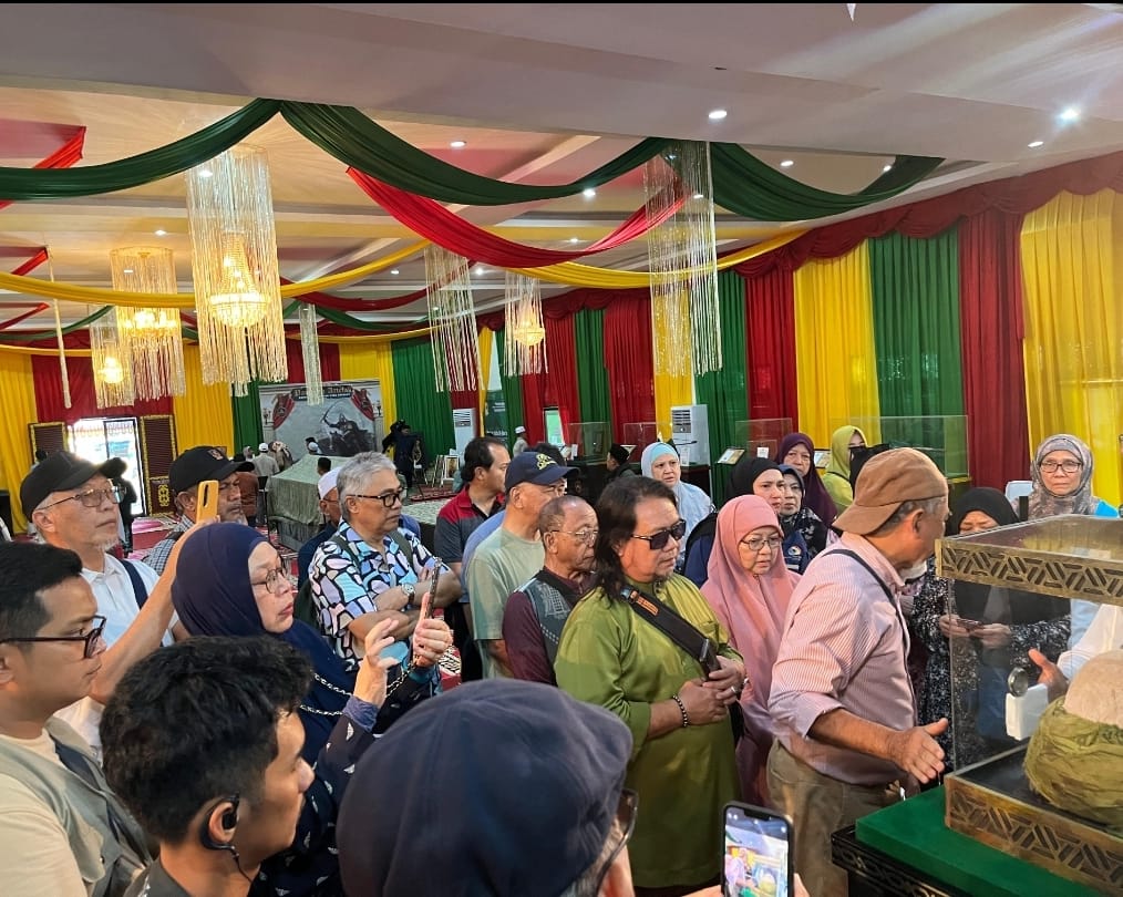 Pameran Peninggalan Rasulullah SAW di LAMR Menarik Ribuan Pengunjung