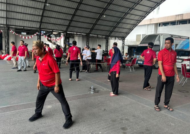 Pegawai Jasa Raharja Cabang Riau Berbaur Bersama Ikuti Perlombaan Rayakan HUT Kemerdekaan ke-79 