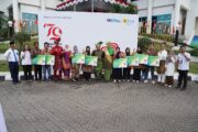 PLN Batam Gelar Upacara Bendera di HUT RI ke-79 dan Serahkan Bantuan BPJS ke Masyarakat