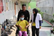 PASTIKAN KONDISI KESEHATAN TERJAGA DENGAN BAIK, LAPAS PEKANBARU RUJUK WBP KE RUMAH SAKIT