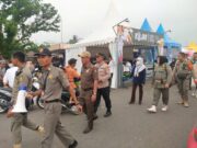 Polres Kuansing Bersama Satpol PP Gelar Penertiban Pedagang Hari Kedua Terkait Festival Pacu Jalur Nasional 2024