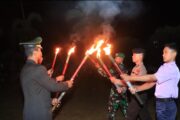 Polres Kampar dan Forkopimda Gelar Upacara Taptu Di Halaman Mapolres Kampar