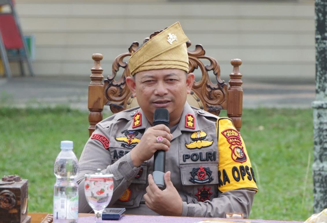 Ciptakan Situasi Aman ,Sejuk dan Damai Selama Pilkada, Kapolres Siak AKBP Asep Sujarwadi Imbau Masyarakat Bijak Bermedia Sosial