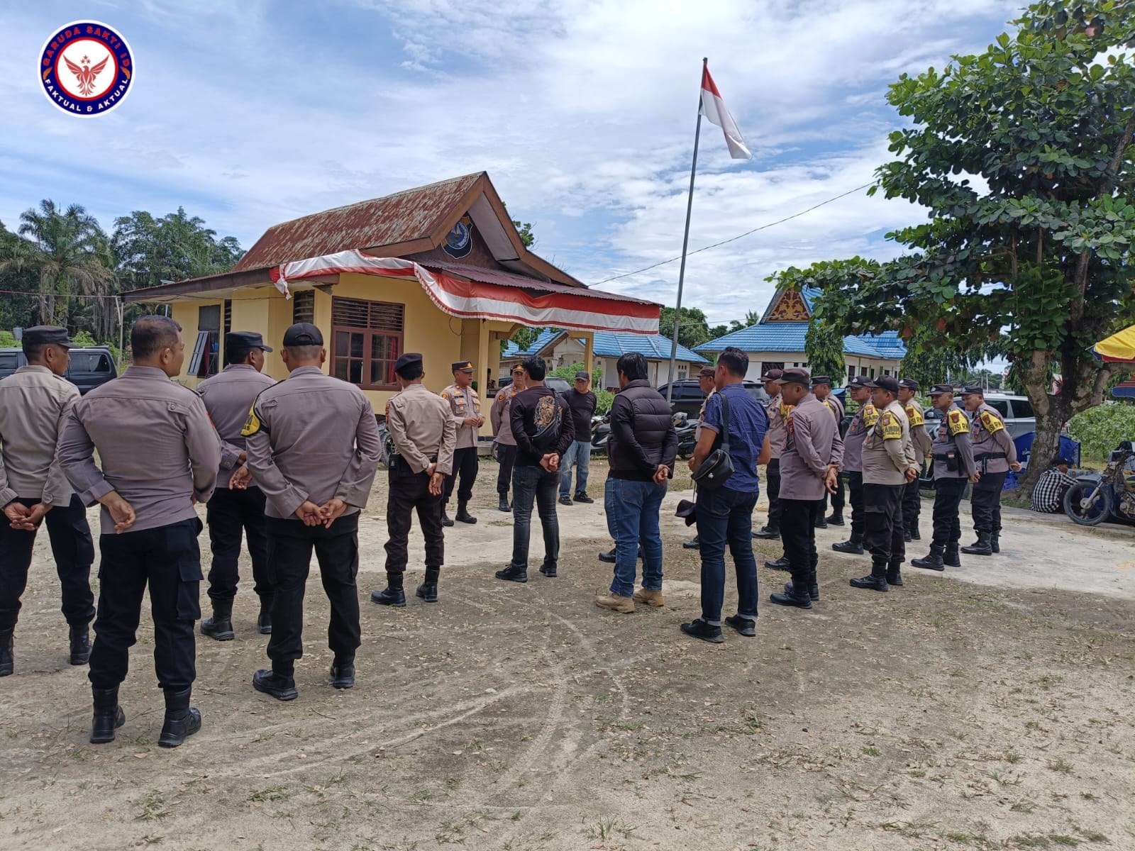 Polsek Logas Tanah Darat dan Polsek Pangean Gelar Apel Pengamanan MTQ ke-XXII Kabupaten Kuantan Singingi