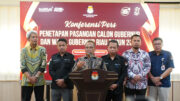 Gelar Konferensi Pers, KPU Riau Tetapkan 3 Pasangan Calon Gubernur dan Wakil Gubernur Riau