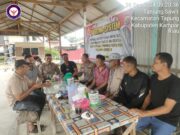 Waka Polsek Tapung Sasar Warga Tanjung Sawit Jaga Persatuan dan Kesatuan