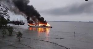 Kapal Terbakar di Perairan Meranti, Satu ABK Alami Luka Bakar