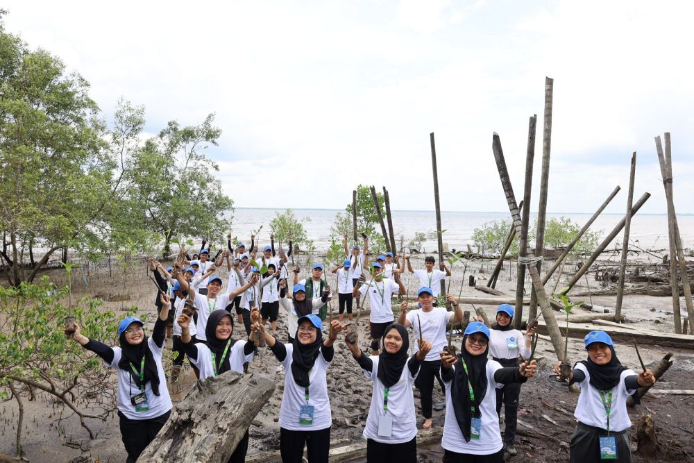 Luar Biasa! Anak Muda di Kepulauan Meranti Dilibatkan Jaga Ekosistem Sagu dan Mangrove