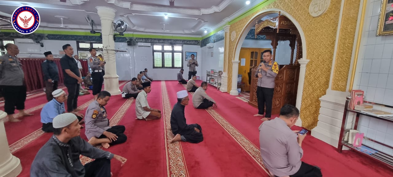 Cooling System Cara Polres Kampar Ajak Jemaah Masjid Al-Iklas untuk Sukseskan Pilkada Damai 2024