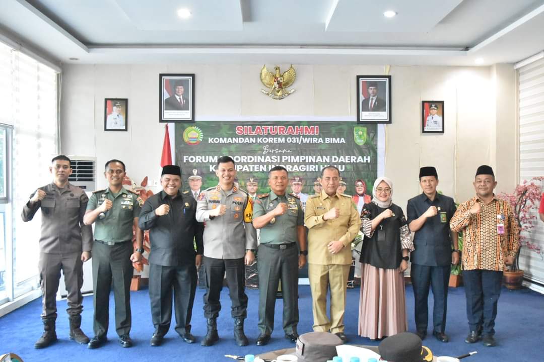 Kunker Danrem 031/Wira Bima Brigjen TNI Sugiyono Ke Inhu Langsung Disambut Plt.Bupati Inhu