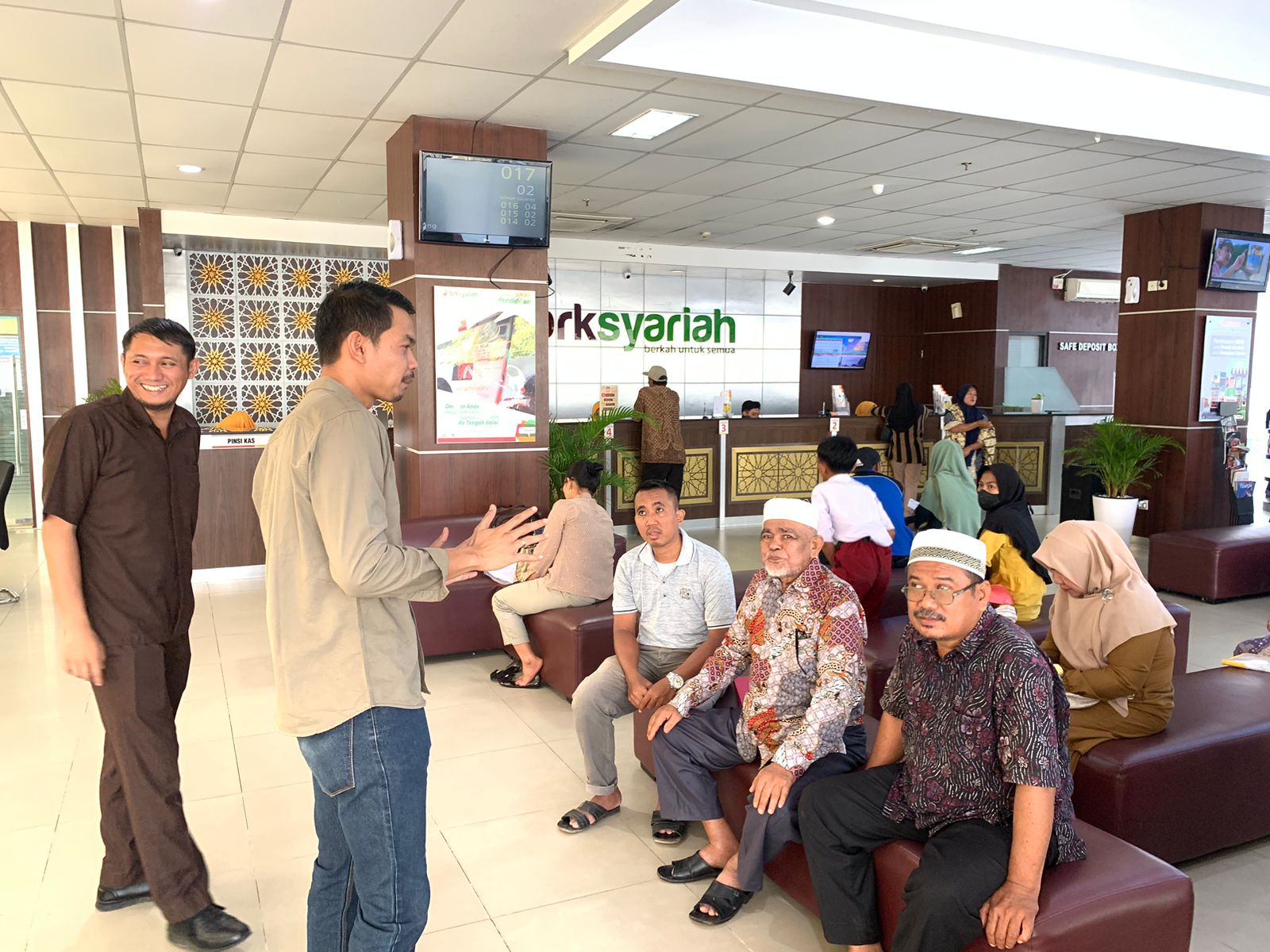 Satreskrim Polres Kampar Gelar Cooling System Pemilukada Serentak 2024 di Bank BRKS