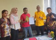 Ferdinandus Nipa Guru Tetap SD Santa Maria Di PHK Tanpa Sesuai Aturan