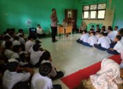 Polsek Hulu Kuantan Sosialisasikan Pencegahan Kenakalan Remaja dan PPDB SMA Taruna Kemala Bhayangkara di SMP N 1 Hulu Kuantan