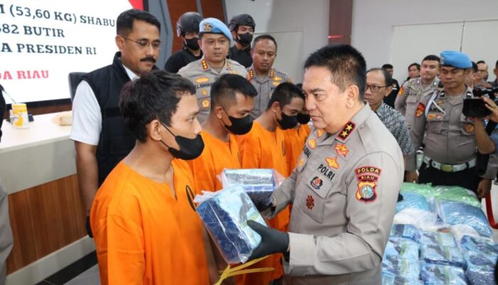 Polda Riau Sita 53,6 Kg Sabu dan 49.682 Butir Ekstasi dari Jaringan Internasional