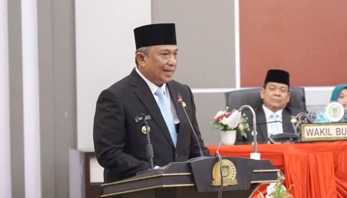 DPRD Rokan Hulu Gelar Rapat Paripurna Sertijab & Pidato Perdana Bupati Anton ST, MM