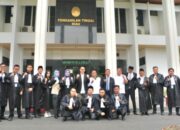 Ketua Pengadilan Tinggi Riau Ambil Sumpah/Janji 16 Advokat PERADI UTAMA