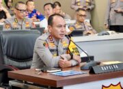 Kapolda Riau Dukung Gerakan Nasional Indonesia Bersih, Tertibkan Spanduk dan Reklame Tak Beraturan