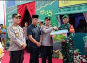 Bupati Kampar Dampingi Kapolda Riau Tinjau Pos Pam Lebaran Tahun 2025