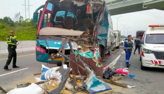 Kecelakaan Maut di Tol Pekanbaru-Dumai, Sopir Bus Kabur, Satu Orang Tewas