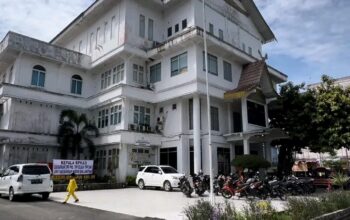 Hari ini 100 kepenghuluan di Rohil, sudah mulai pencairan gaji penghulu dan perangkat desa, desa anda sudah pencairan?!!!?