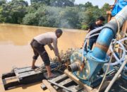 Baru di lantik, polsek cerenti musnakan 7 rakit peti
