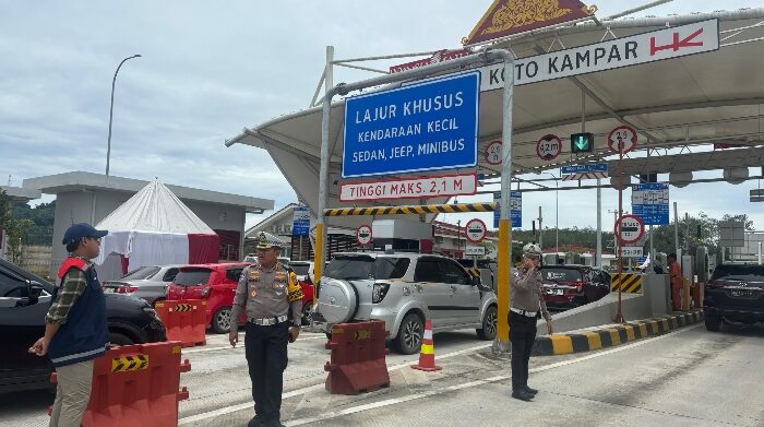 Hari Kedua Idul Fitri 1446 H, Dirlantas Polda Riau Tinjau Arus Lalu Lintas Riau-Sumbar